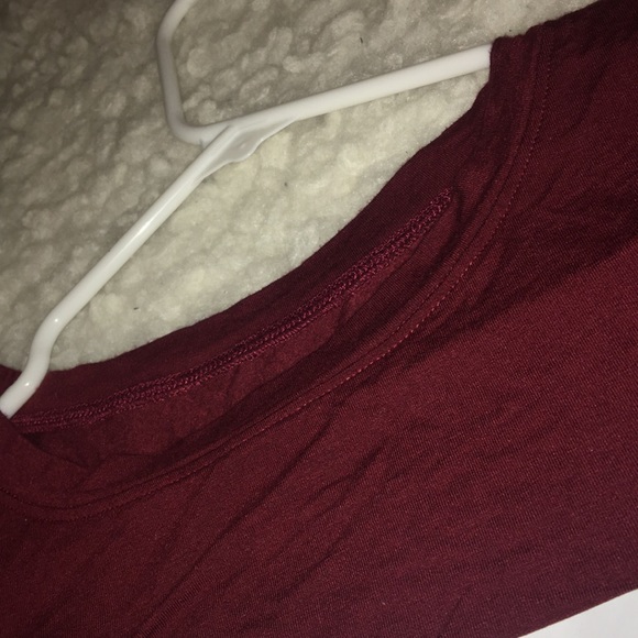 Hollister- Maroon T-Shirt w/ Roses and Stripes - Picture 5 of 5